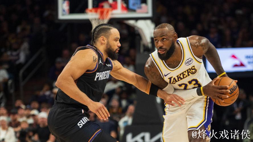 官方裁判报告认可詹姆斯对狄龙三分球的防守判罚正确,布克确实犯规 官方裁判报告认可詹姆斯对狄龙三分球的防守判罚正确,布克确实犯规